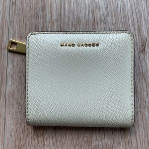 EUC leather Marc Jacob’s wallet